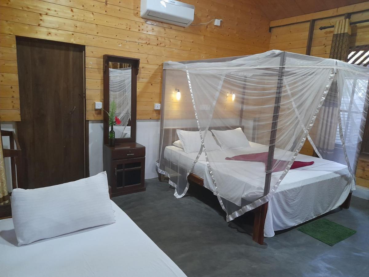 Golden Beach Chalets Arugam Bay Luaran gambar