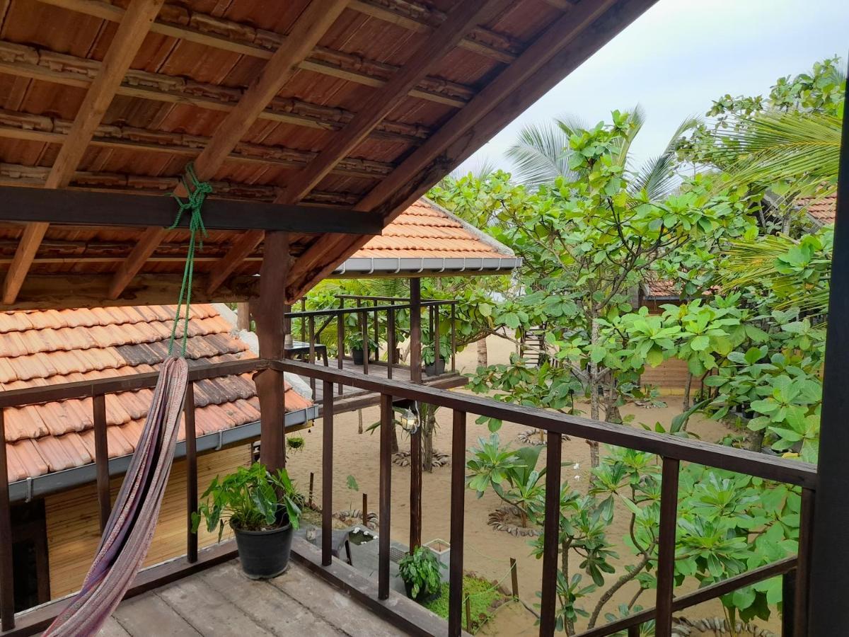 Golden Beach Chalets Arugam Bay Luaran gambar