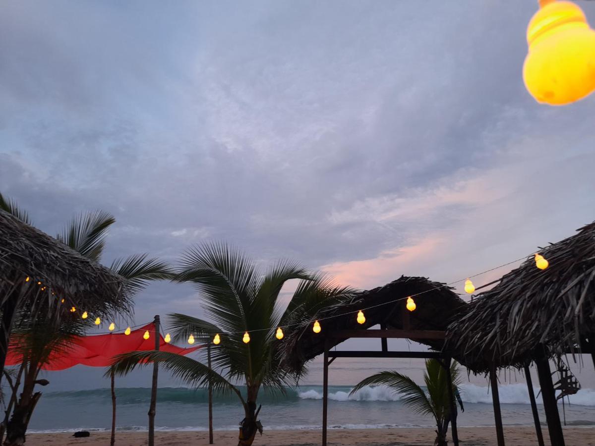 Golden Beach Chalets Arugam Bay Luaran gambar