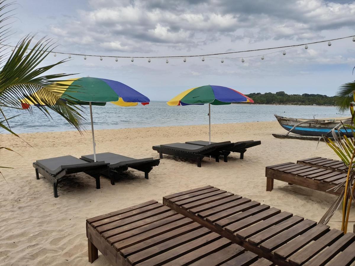 Golden Beach Chalets Arugam Bay Luaran gambar
